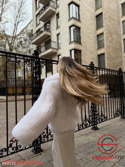 Шуба женская из искусственного меха