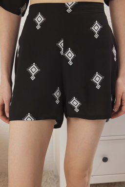 Trendyolmilla Siyah Etnik Desenli Sortlu Dokuma Pijama Tak?m? THMSS25PT00340  фото 3