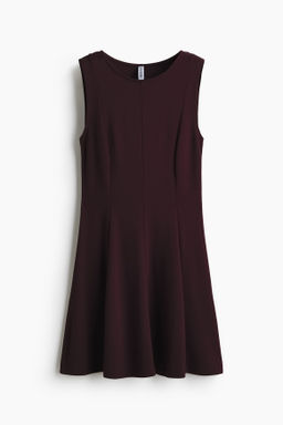 Vestido acampanado en punto roma