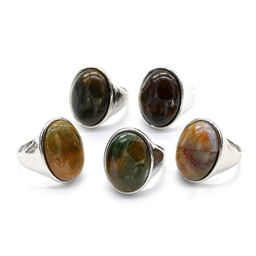 Перстень с агатом индийским 21*27мм Радуга камня