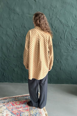 Рубашка женская HUG077/11/Бежевый, черный