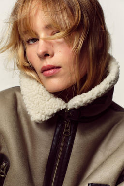 DOUBLE-FACED SHORT JACKET - Zara фото 4