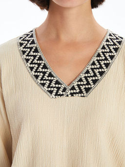 V Yaka Desenli Kad?n Bluz