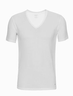 Белый топ нижнего белья