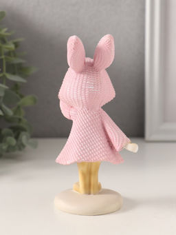 Фигурка полистоун Зайка в вязаном розовом платьице, сердечко в лапке, 7.5?5.5?13.5 см