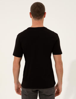 Siyah Slim Fit Bask_l_ Bisiklet Yaka Ti__rt