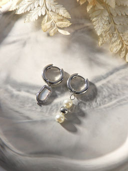 Серьги со съёмным элементом Трансформер бусины жемчуга, цвет белый в серебре