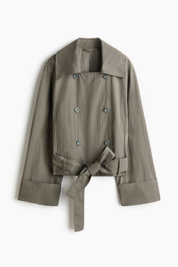 Chaqueta estilo gabardina