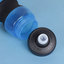 Бутылка для воды велосипедная ZEON WB225 гоночная, антискольз, NEW кэмэлбак, пищевой hi-quality PP, 750ML цвет light blue/уп100 - Галеонтрейд фото 4