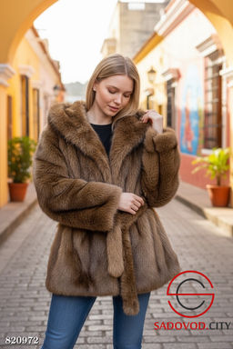 Шуба женская из искусственного меха - Bruno фото 2