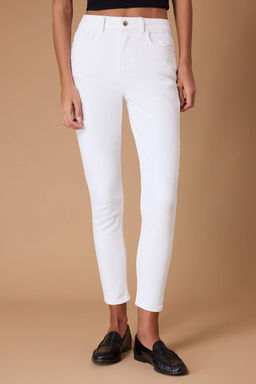 Beyaz Yuksek Bel Orta Esnek Skinny Vucudu Saran Jeans TWOSS26JE00198 - Trendyolmilla фото 3