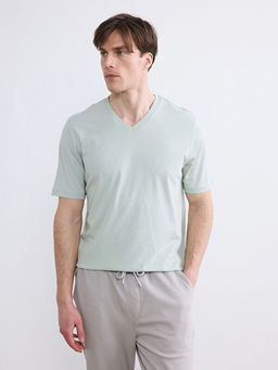 V Yaka Penye Erkek Ti??rt