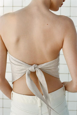 METALLIC THREAD HALTER TOP - Zara фото 8