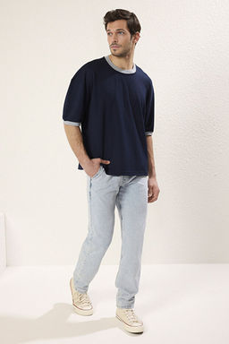 Lacivert Boxy Fit/Kare Kesim Yumu_ak Doku _nterlok Kuma_ T-Shirt TMNSS25TS00078
