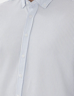 A__k Mavi Slim Fit _izgili Uzun Kollu G_mlek