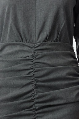 Gri Vucudu Saran Drape Detayl? Mini Dokuma Elbise TWOAW25EL00160 - Trendyolmilla фото 3