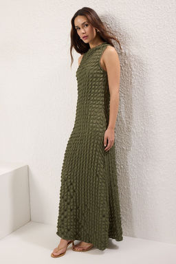 Haki Duz Dokulu A Kesim/Can Form Bisiklet Yaka Dokulu Maxi Elbise TWOSS24EL00683