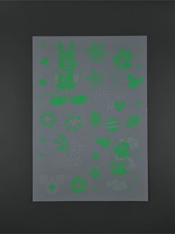 Наклейки интерьерные «Новый год», со светящимся слоем, 35×50 см, 2 листа