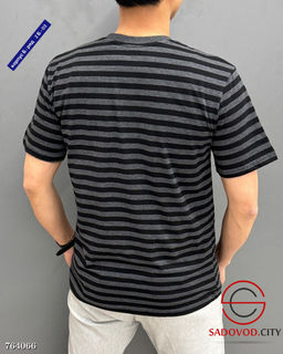Мужская футболка с полоской
