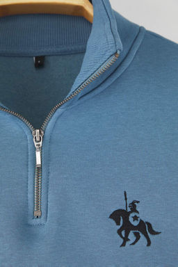 Mavi Regular/Normal Kesim Dik Yaka Fermuarl? Pamuklu At Nak?s Ici Polarl? Sweatshirt TMNAW24SW00041