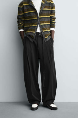 PANTAL?N BALLOON FIT PLIEGUES CINTUR?N / Negro - Zara фото 2