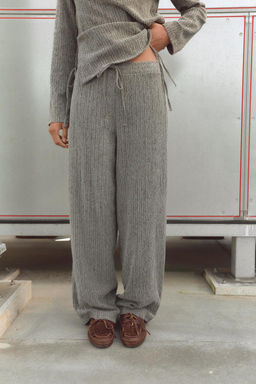 TEXTURED STRAIGHT-LEG TROUSERS - Zara фото 16