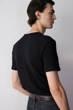 Camiseta con textura Slim Fit - H&m фото 4