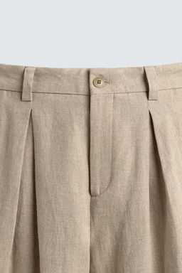 PANTAL?N PLIEGUES TRAJE RELAXED FIT / Beige claro