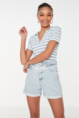 TRENDYOLMILLA Mavi Yuksek Bel Denim Sort TWOSS21SR0435