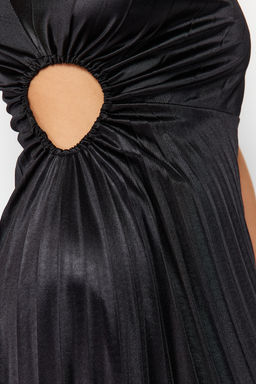 TRENDYOLMILLA Ac?k Yesil Asimetrik Pilise Detayl? Orme Saten S?k Abiye Elbise TPRSS23EL00557
