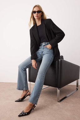 Mavi Tas Detayl? Yuksek Bel Ispanyol Paca Flare Jeans TWOAW26JE00035