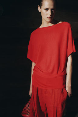 TOP PUNTO CUELLO BARCO / Rojo medio - Zara фото 2