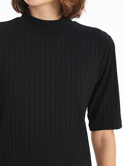 Dik Yaka D?z K?sa Kollu Elbise