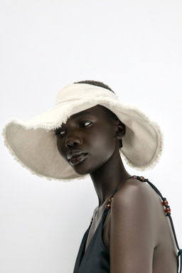 FRAYED LINEN BLEND VISOR