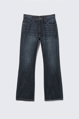 Vaqueros de tiro medio y pernera bootcut holgada Mercury
