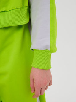 Костюм спортивный