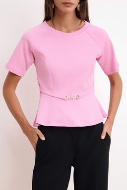 Pembe Peplum Reglan Kol K?sa Kollu Aksesuar Detayl? Interlok Orme Bluz TWOSS26BZ00242