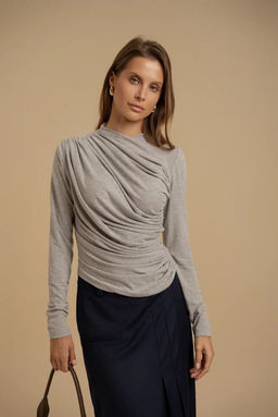 Джемпер женский