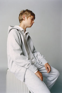 BASIC ZIP-UP SWEATSHIRT - Zara фото 6
