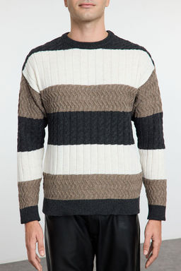 Vizon Oversize Bisiklet Yaka Renk Bloklu Triko Kazak TMNAW25KZ00054