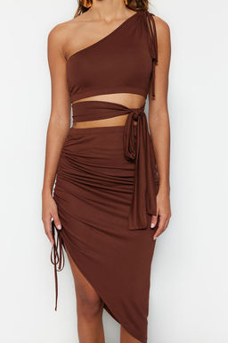 Plaj Giyim Kahverengi Orme Buzgulu Tek Omuz Bluz-Etek Tak?m TBESS22AU0224 - Trendyolmilla фото 4