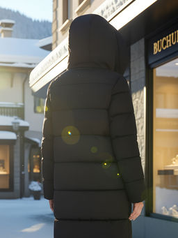 Пальто зимнее утепленное с капюшоном женское черного цвета 7637Ch - Visdeer фото 26