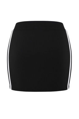 Siyah Cizgili 2 Katmanl? Ici Sortlu Orme Spor Sort Etek THMSS26SR00001 - Trendyolmilla фото 6