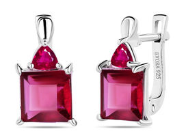 Серьги, 2 рубин корунд квадрат 8 мм/6.68 ct. , 2 рубин корунд триллион 4 мм/0.67 ct., Санторини