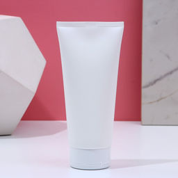 Подарочный набор косметики «Для рожденной кайфовать», гель для душа виски 250 мл и крем для тела 200 мл, Чистое счастье