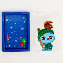 Алмазная мозаика на новый год для детей с частичным заполнением в рамке с растущим снегом Снеговик