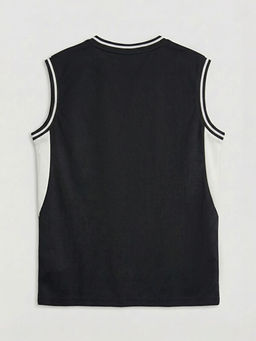 Be?ikta? Bask?l? Erkek ?ocuk Atlet ve ?ort