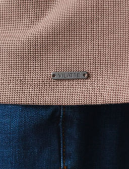 Футболка-поло из фактурного трикотажа - Vilatte фото 3