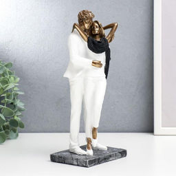 Фигурка полистоун «Влюблённые в белой одежде, с шарфом», под бронзу, 25×9×12 см