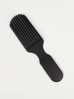 Цена за 2 шт. Расчёска массажная, для сушки волос, 18×4.5 см, чёрная